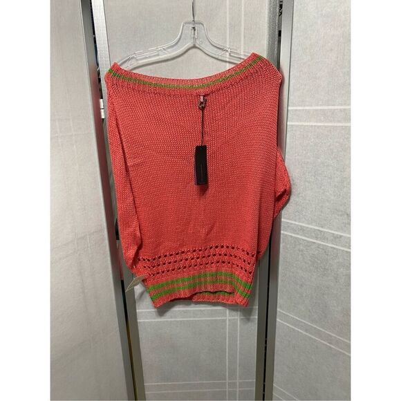 Save the Queen knit top NWT size XL - Picture 6 of 6